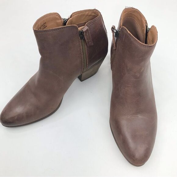 Frye JUDITH Brown Leather Double Zip Heeled Ankle Boots in Wheat - Picture 6 of 16